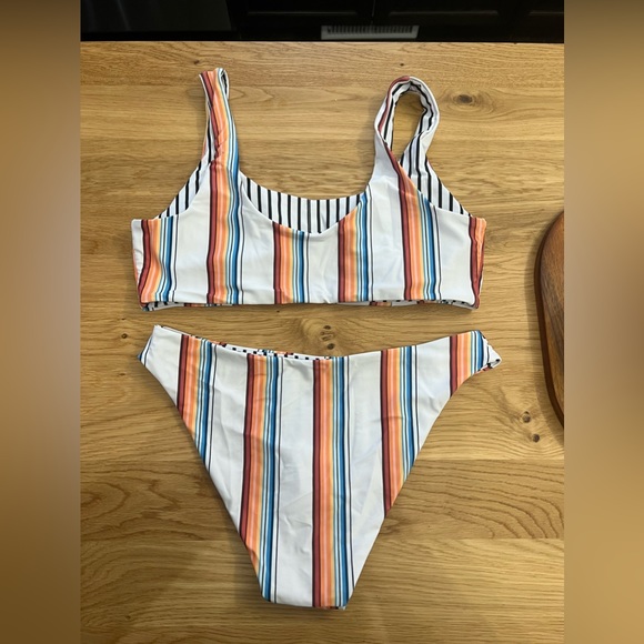 SHEIN bikini, NWOT, size large - Picture 3 of 3